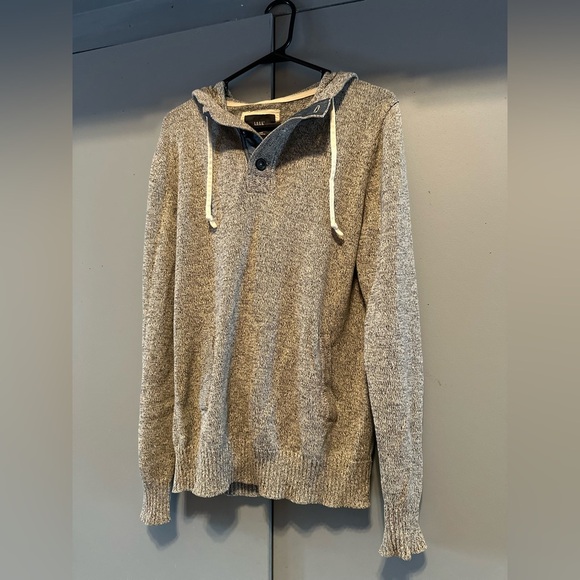 H&M - Gray Knit Hooded Sweater Relaxed Fit (Size M) - Picture 5 of 12